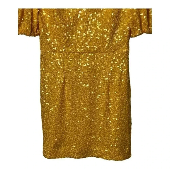DRESS THE POPULATION POSSIBLE SAMPLE DRESS MINI LENGTH GOLD SEQUINS SHORT SLEEVE - Picture 4 of 9